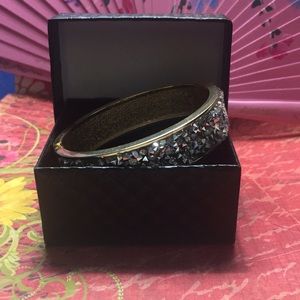 🌟BRAND NEW🌟 White Rhinestone Bracelet